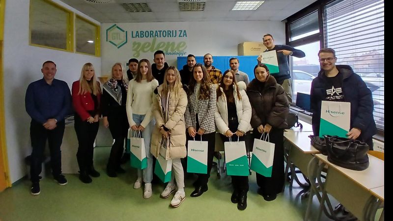 Studenti Managementa i poduzetništva...